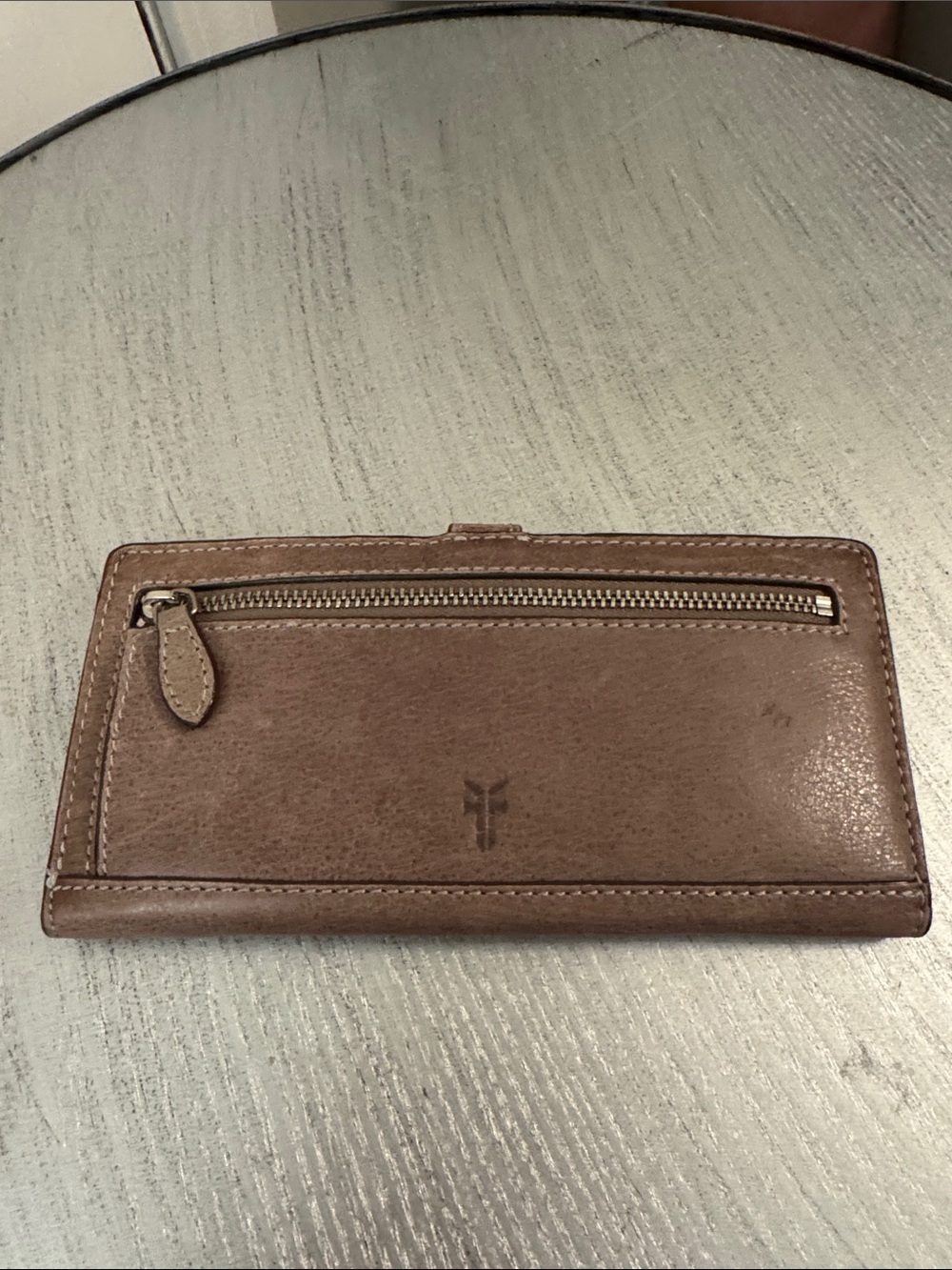 FRYE AND CO. Brown Leather Snap-Tab Wallet Clutch - Picture 2 of 3